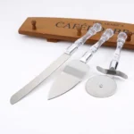 Three-piece baking set, typically used for serving cake and pizza - Image 6